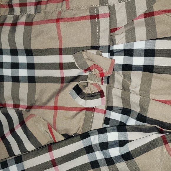Other - Beautiful jacket with similar burberry pattern